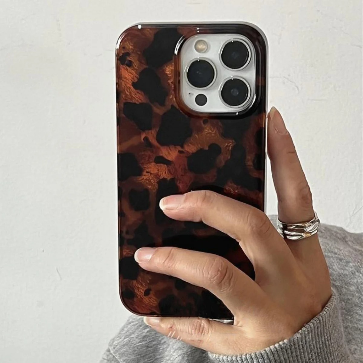 Retro Amber Texture Laser Phon - đánh giá và giá Phone Accessories To Sell
